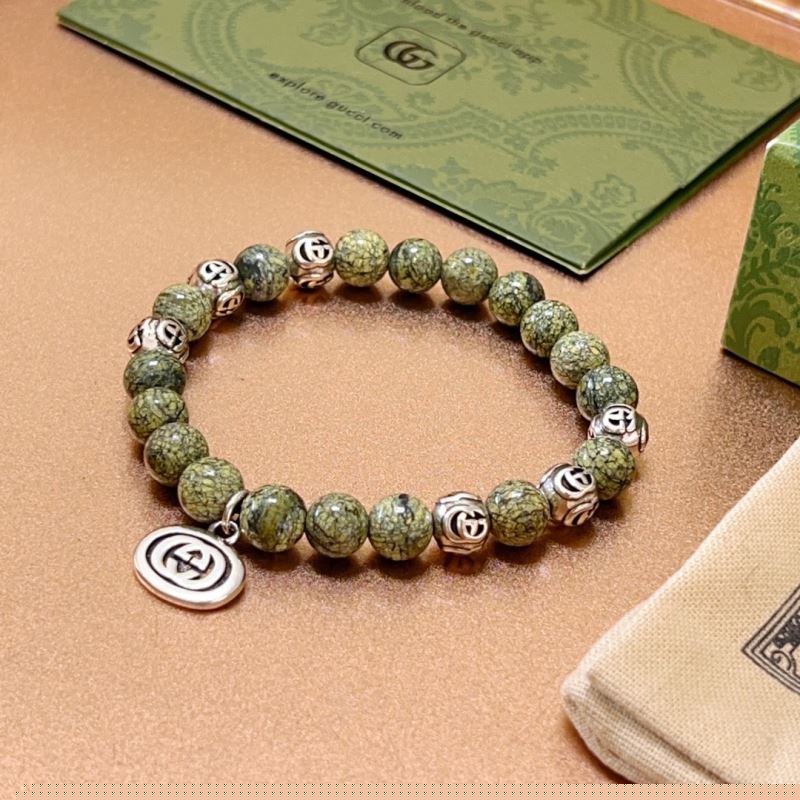 G*u*i bracelets